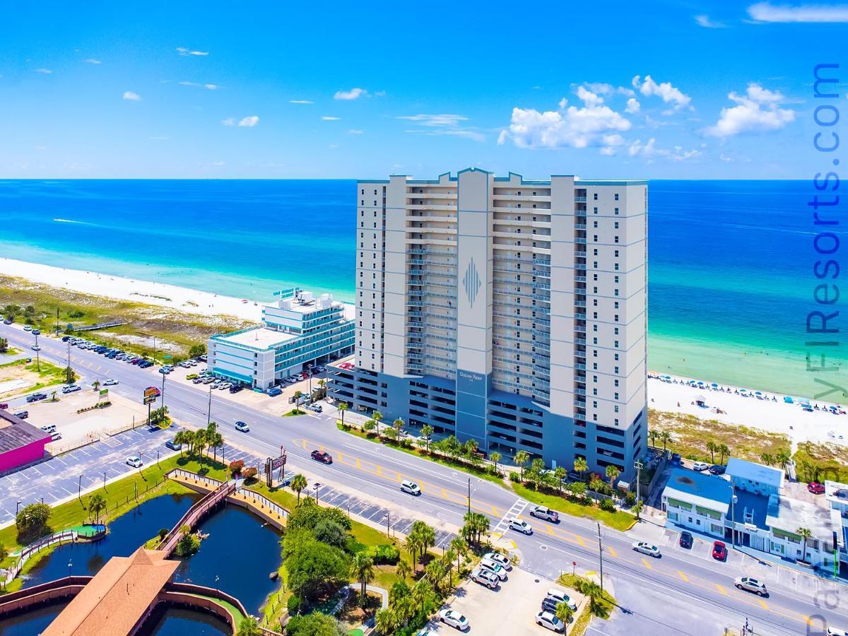 Gulf Pearl At The Ocean Reef